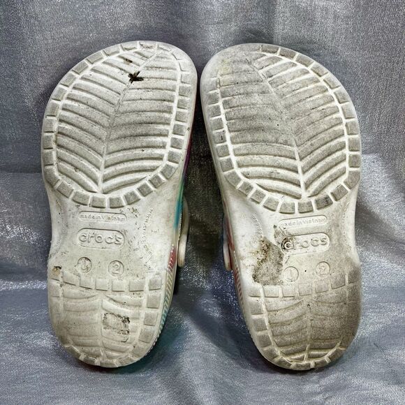 Crocs Kids Classic Clog Tie Dye Junior Youth Size 2 - no box - Picture 7 of 8